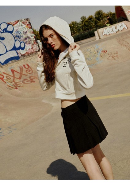 Xsıde Kapüşonlu Baskılı Crop Kadın Fermuarlı Sweatshirt fiyatları