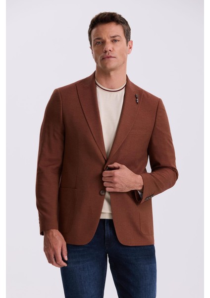 Kızıl Klasik Kalıp Kırlangıç Yaka Torba Cep Ceket