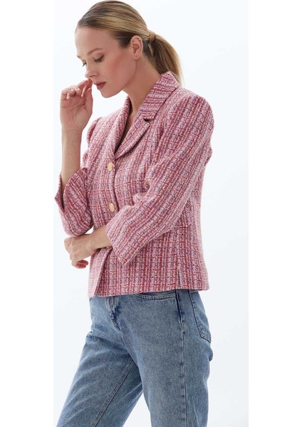 Küçük Erkek Yaka Üç Düğme Kapak Cep Ceket