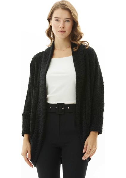 Yakası Katlamalı Kendinden Simli Hırka