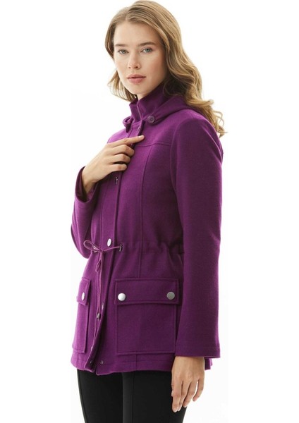 Beli Büzgülü Kapüşonlu Çıtçıtlı Kaban modelleri