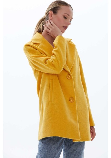 Erkek Yaka Düşük Kol Çift Düğme Kaban modelleri