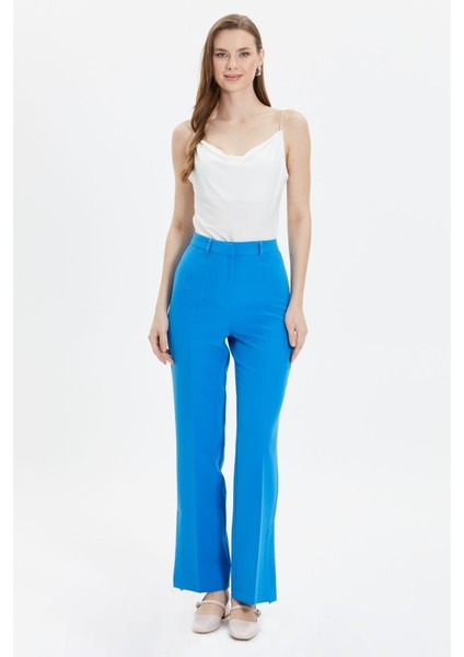 Yanları Yırtmaçlı Cepsiz Pantolon indirimleri