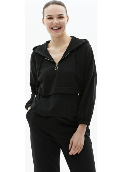 Kapüşonlu Kanguru Cep Yakası Fermuarlı Bluz