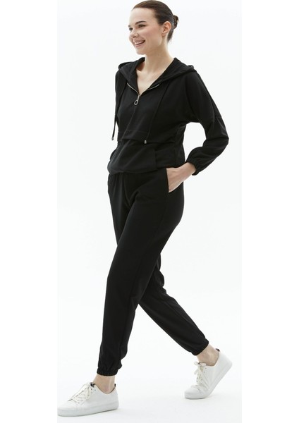 Kapüşonlu Kanguru Cep Yakası Fermuarlı Bluz fırsatları