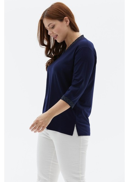 Büyük Beden Yanı Yırtmaçlı Simli Ribanalı Penye Bluz fırsatları