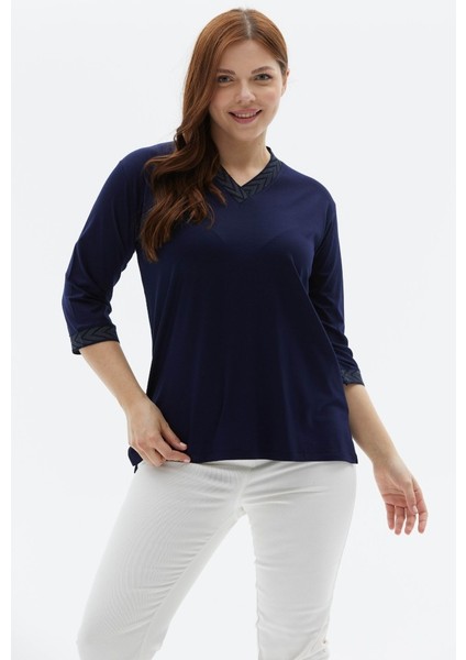 Büyük Beden Yanı Yırtmaçlı Simli Ribanalı Penye Bluz