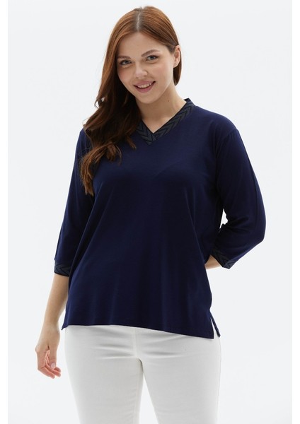 Büyük Beden Yanı Yırtmaçlı Simli Ribanalı Penye Bluz modelleri