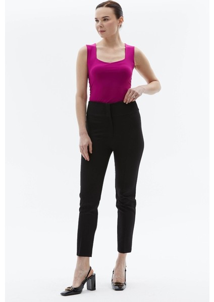 Kalın Kemerli Dar Paça Pantolon fiyatları