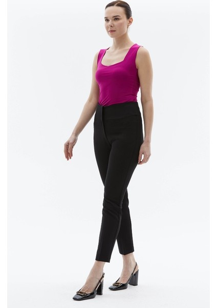 Kalın Kemerli Dar Paça Pantolon modelleri