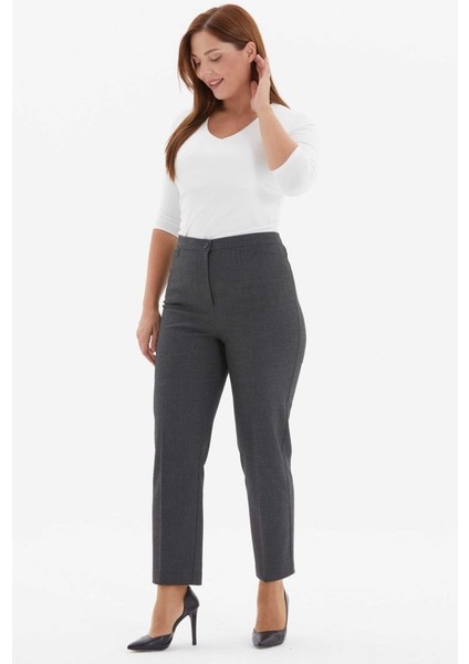 Büyük Beden Kare Cep Içi Lastikli Çizgili Pantolon