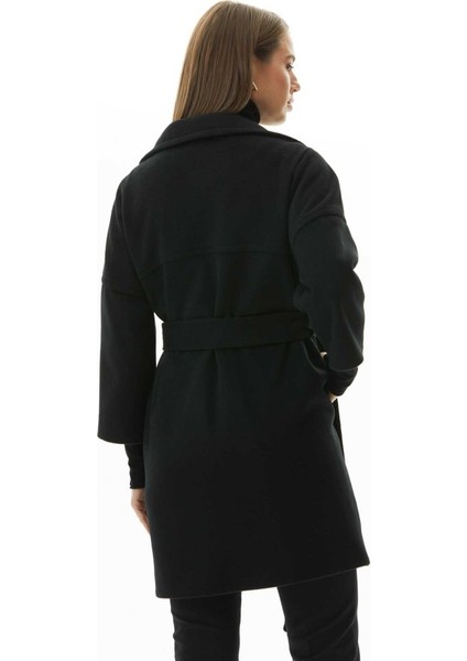 Truvakar Kol Küçük Erkek Yaka Bağlamalı Kaban fırsatları