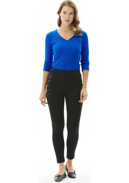 Üstü Deri Biyeli Dar Paça Pantolon indirimleri