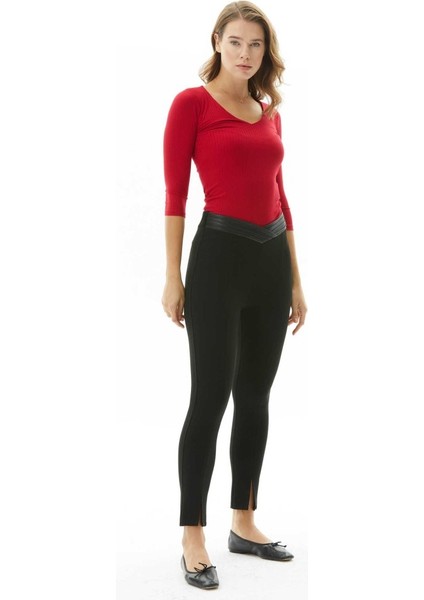 Korsajı Deri Plili Dar Paça Pantolon fiyatları