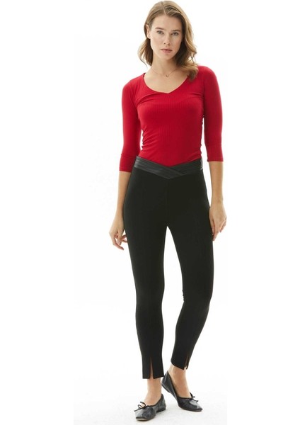 Korsajı Deri Plili Dar Paça Pantolon modelleri