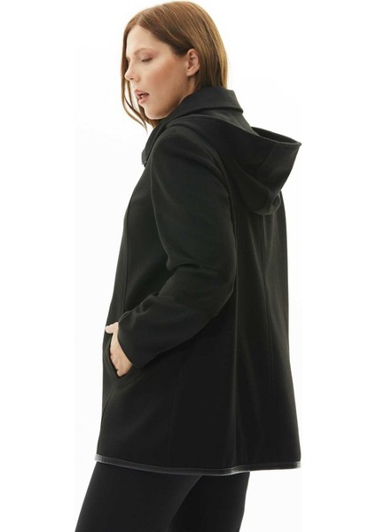 Büyük Beden Önü Fermuarlı Deri Biyeli Kaban fırsatları