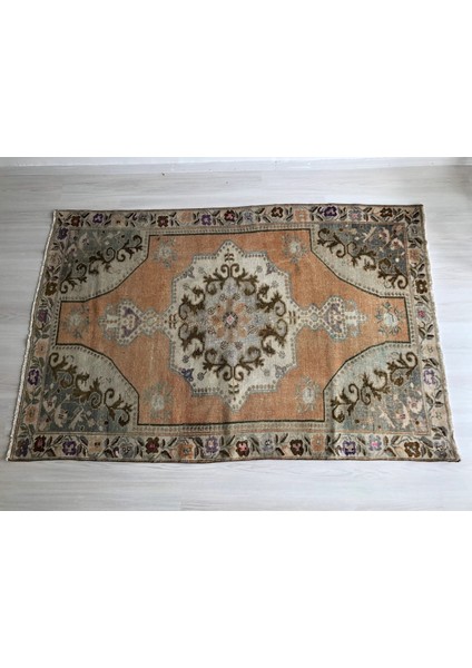 141X214 cm Ender Çiçek Desenli El Dokuma Nostaljik Bohem Stili Büyük Boy Türk Kilim