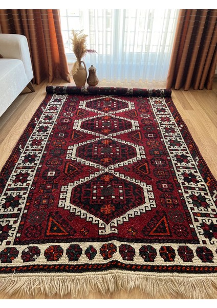 137X245 cm Harika El Dokuma Canlı Renkli Uşak Yolluk Iran Stili Antik Türk Kilim