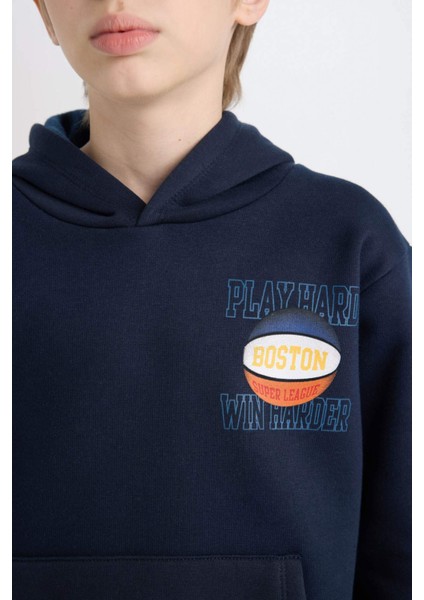 Erkek Çocuk Lacivert Kapüşonlu Sırt Baskılı Sweatshirt D3048A824WN indirimleri
