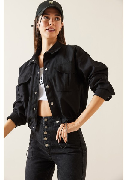Siyah Çift Cepli Çıtçıtlı Crop Ceket 5KXK4-48965-02 modelleri