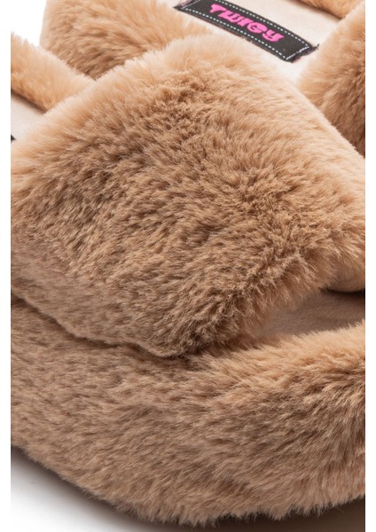 Lili Kadın Ev Terliği Kahverengi 36/40 modelleri