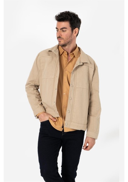 Erkek Rahat Kesim Cep Detaylı Çıtçıtlı Gabardin Dokulu Ince Ceket Kleın Kum Beji B11.242.720