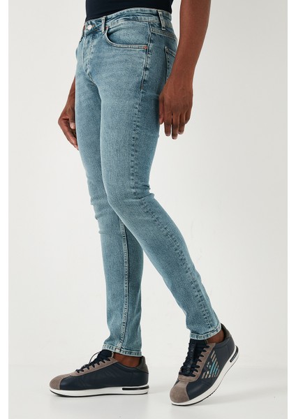 Streç Pamuklu Slim Fit Normal Bel Dar Paça Jeans Erkek Kot Pantolon 1122S08NAPOLI fırsatları