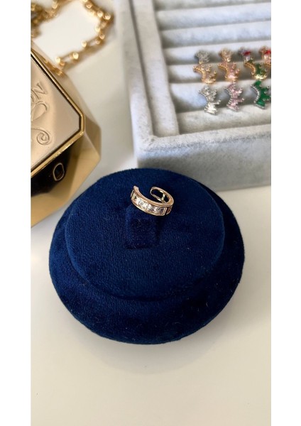 Vip Seri Gold Baget Taşlı Kıkırdak Küpe (Earcuff)