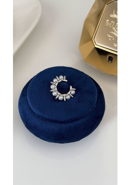 Vip Seri Gümüş Incili Zımba Kıkırdak Küpe (Earcuff)