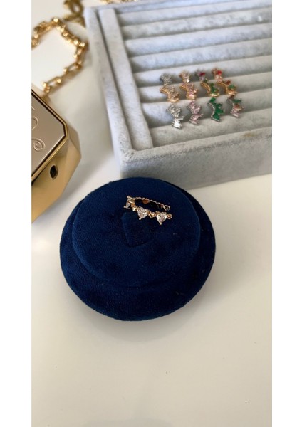 Vip Seri Gold Kalpli Zirkon Taşlı Kıkırdak Küpe(Earcuff)