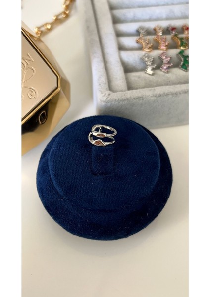 Vip Seri Gümüş Çengelli Kıkırdak Küpe (Earcuff)