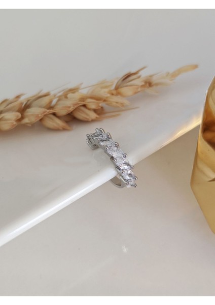 Gümüş Damla Taşlı Model Earcuff ( Kıkırdak Küpe )