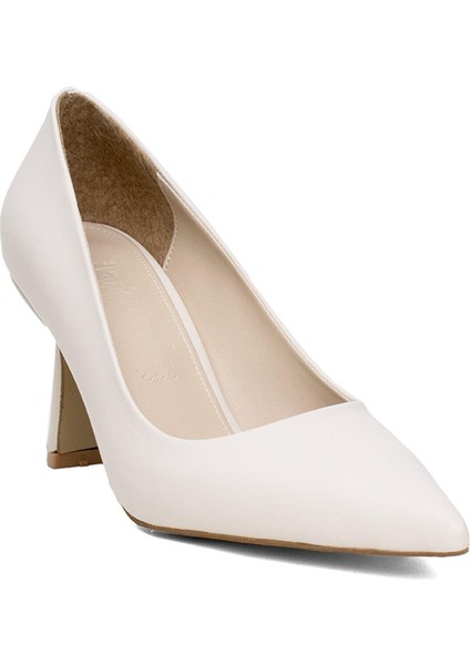 PM537 K200 Kadın Klasik Topuklu Ayakkabı Bej fiyatları