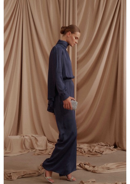 Pelerinli Saten Abiye Tulum Lacivert fırsatları