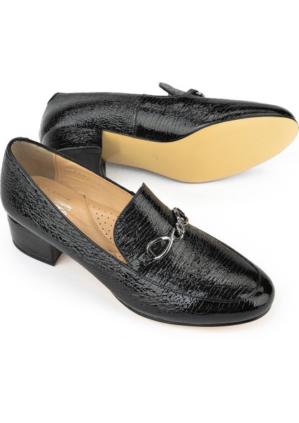 Kadın Deri Topuklu Ayakkabı 1431030Z16072 Siyah fırsatları