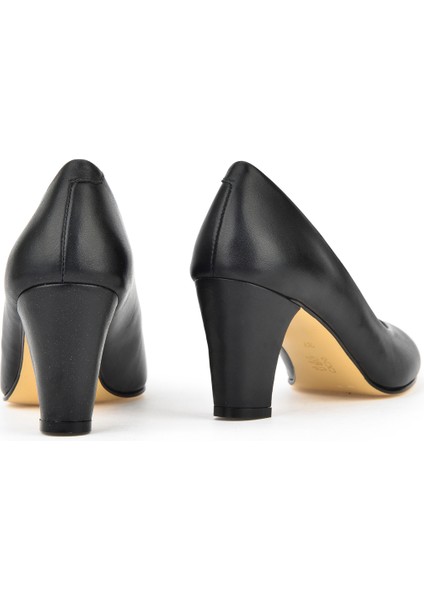 Kadın Deri Topuklu Ayakkabı 1431030Z25014 Siyah modelleri