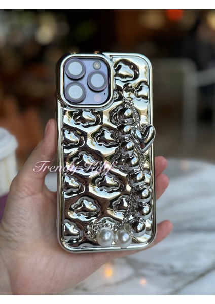 iPhone (14 Pro Max) Uyumlu Gümüş Bulut Desenli Boncuklu Charmlı Kılıf