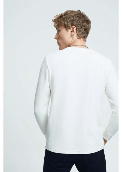 Erkek Tişört fırsatları