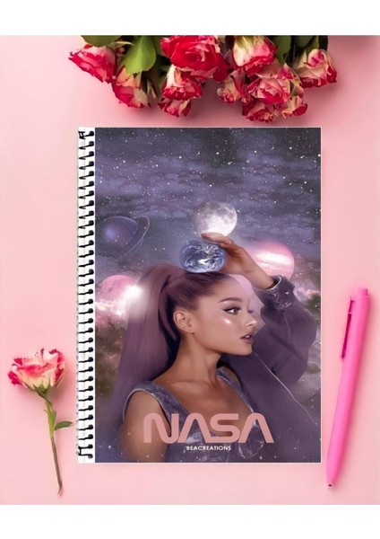 Rollas Store Ariana Grande Defter 1 Adet Özel Tasarım A4 Boyutu Telli Orta Boy Defter