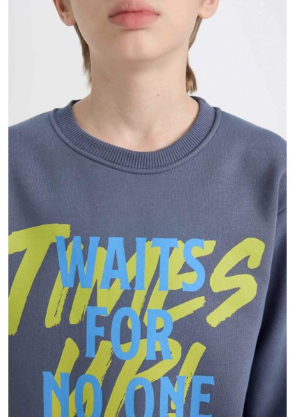 Erkek Çocuk 2'li Takım Bisiklet Yaka Baskılı Sweatshirt Beli Lastikli Jogger Eşofman Altı D3563A824WN