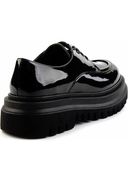 Siyah Rugan Kadın Loafer Ayakkabı K01386030308