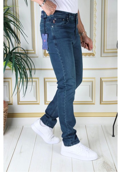 Erkek Tint Yeşili Regular Fit Rahat Kesim Esnek Likralı Denim Jeans Şık Kot Pantolon