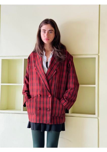 90'lar Retro Model Oversize Tasarım Ekose Ceket Kadın Kırmızı