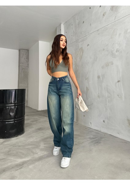 Kadın Soluk Efektli Bol Kesim Geniş Paça Rahat Baggy Jean Pantolon