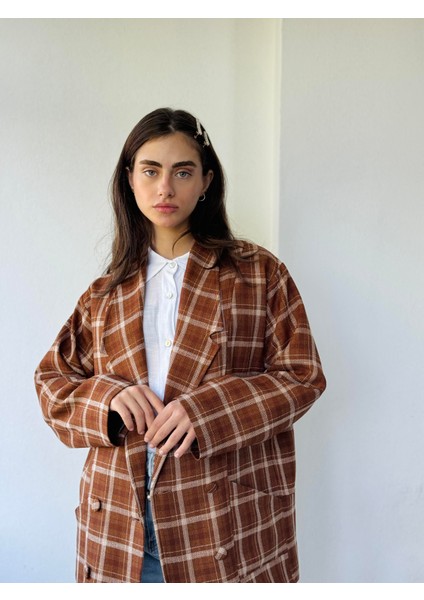 90'lar Retro Model Oversize Tasarım Ekose Ceket Kadın Açık Kahve modelleri