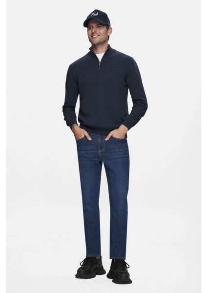 Fred Koyu Lacivert Yarım Fermuarlı Nakışlı Standard Fit Erkek Triko fırsatları