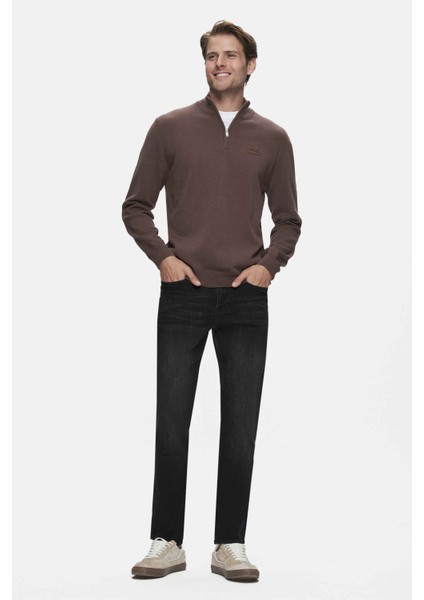 Fred Kahve Yarım Fermuarlı Nakışlı Standard Fit Erkek Triko fiyatları
