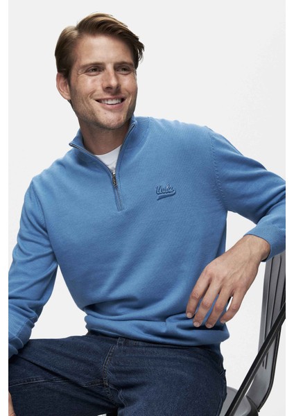 FRED Mavi Yarım Fermuarlı Dik Yaka Nakışlı Standard Fit Erkek Triko fiyatları