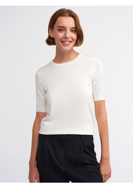 10426 Dilvin Kazak Bisiklet Yaka Arkası Düğmeli Kısa