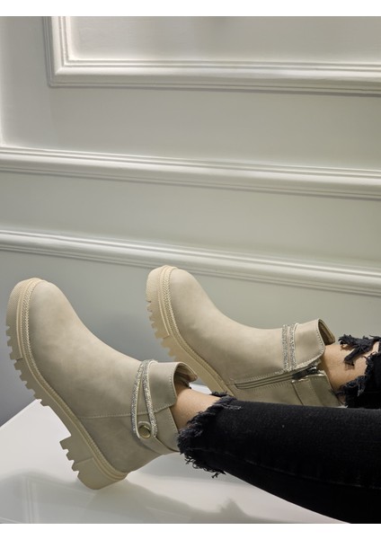 Taşlı Günlük Trend Fermuarlı Rahat Kadın Bot modelleri